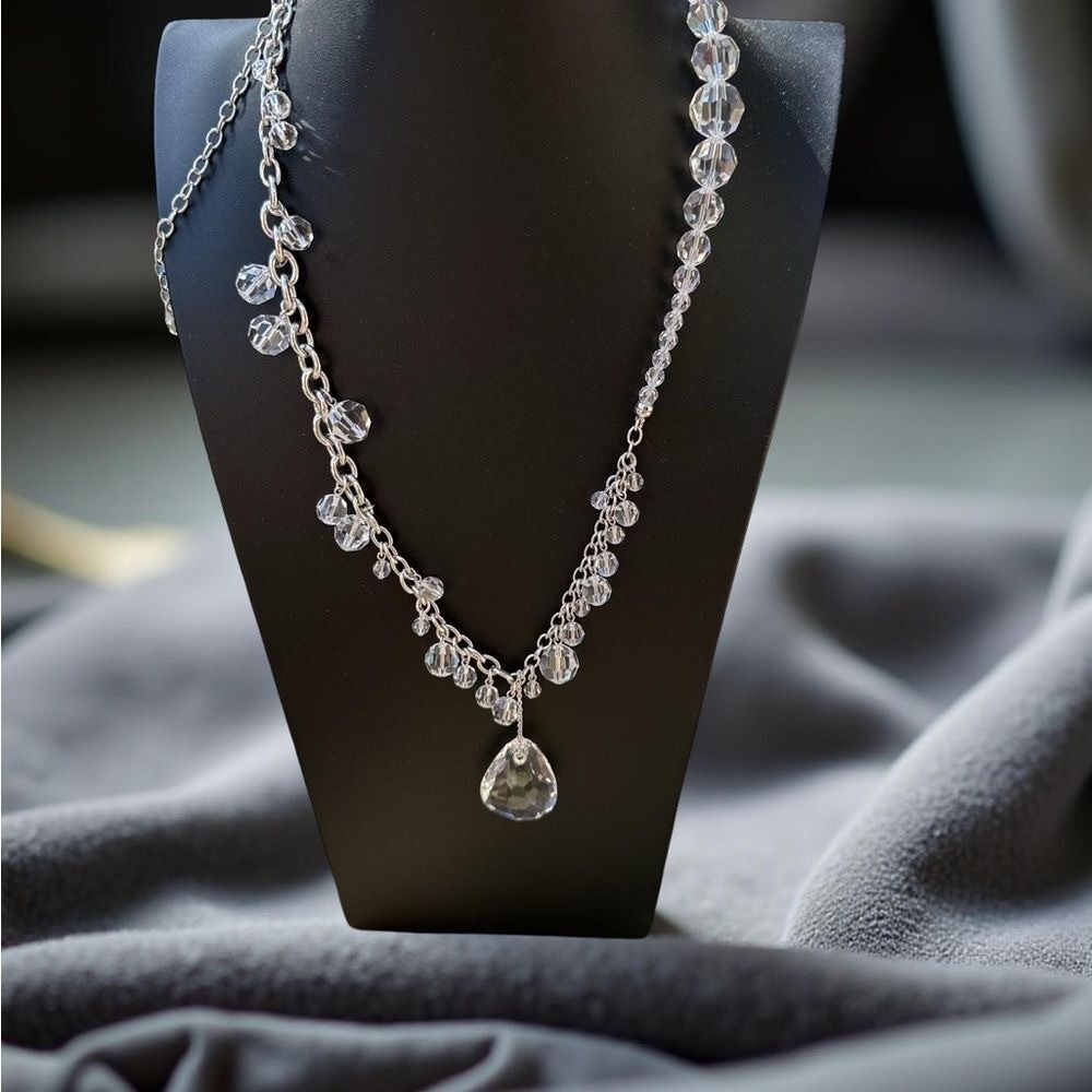 Swarovski Clear Crystal Teardrop Necklace‎ Rhodium Plated Swan Signed